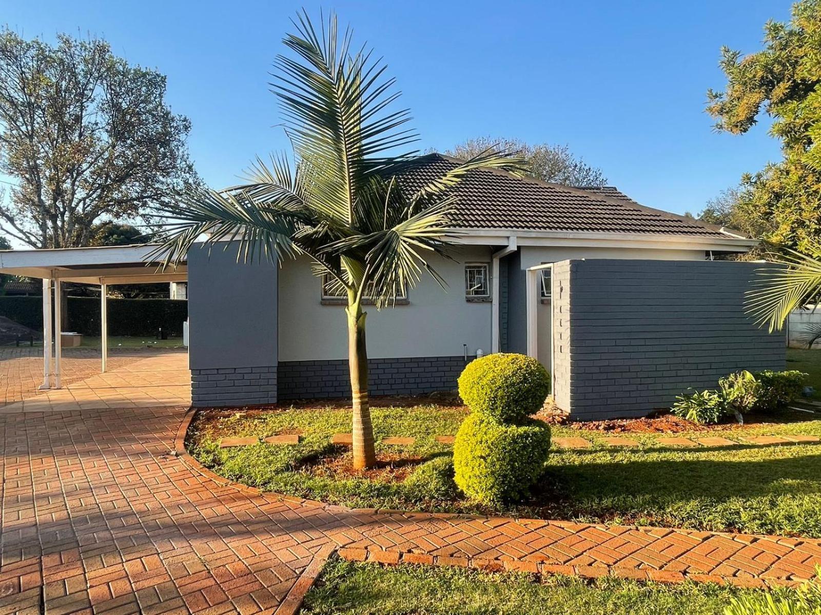 The Hawks Bed And Breakfast Harare Buitenkant foto